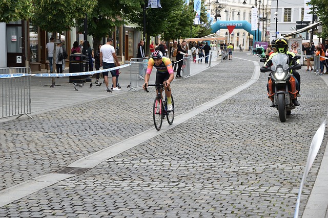 塞鸟奥斯卡参加国足集训成定局 暂不征召U20小将.